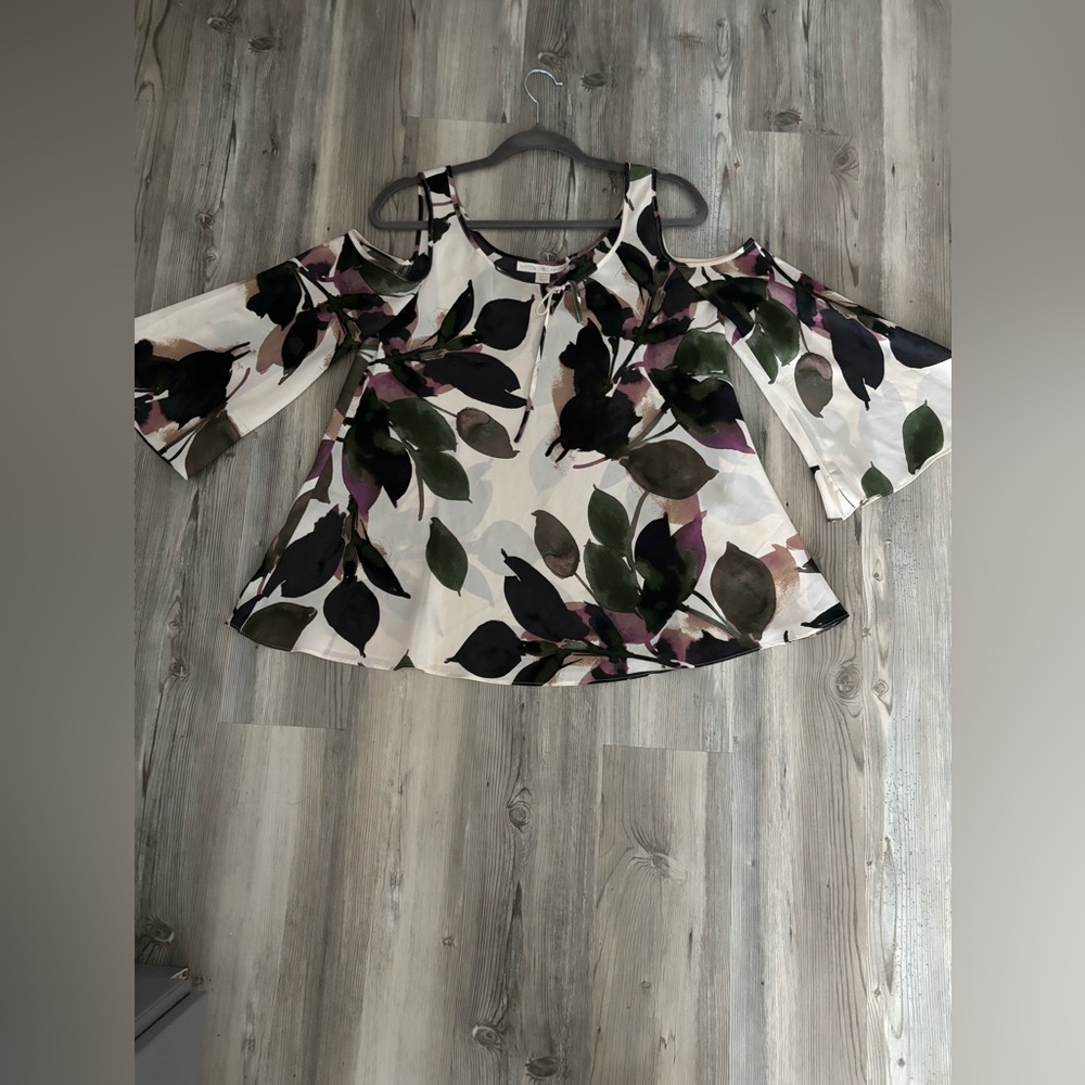 Boston Proper Leaf Print Cold Shoulder Blouse